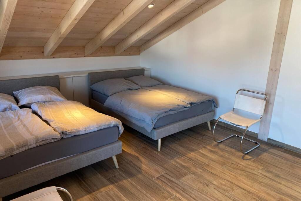 Lichtdurchflutete Wohnung Mit Grosser Dachterrasse Bruckmuhl Bagian luar foto